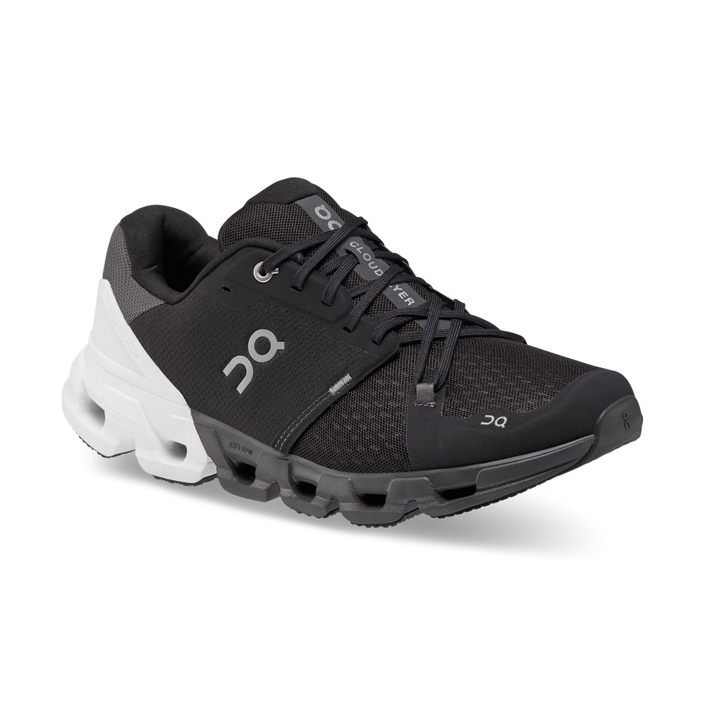 On |Men QC Cloudflyer 4 Wide Road Running Shoes Black / White | RR69-D9FK