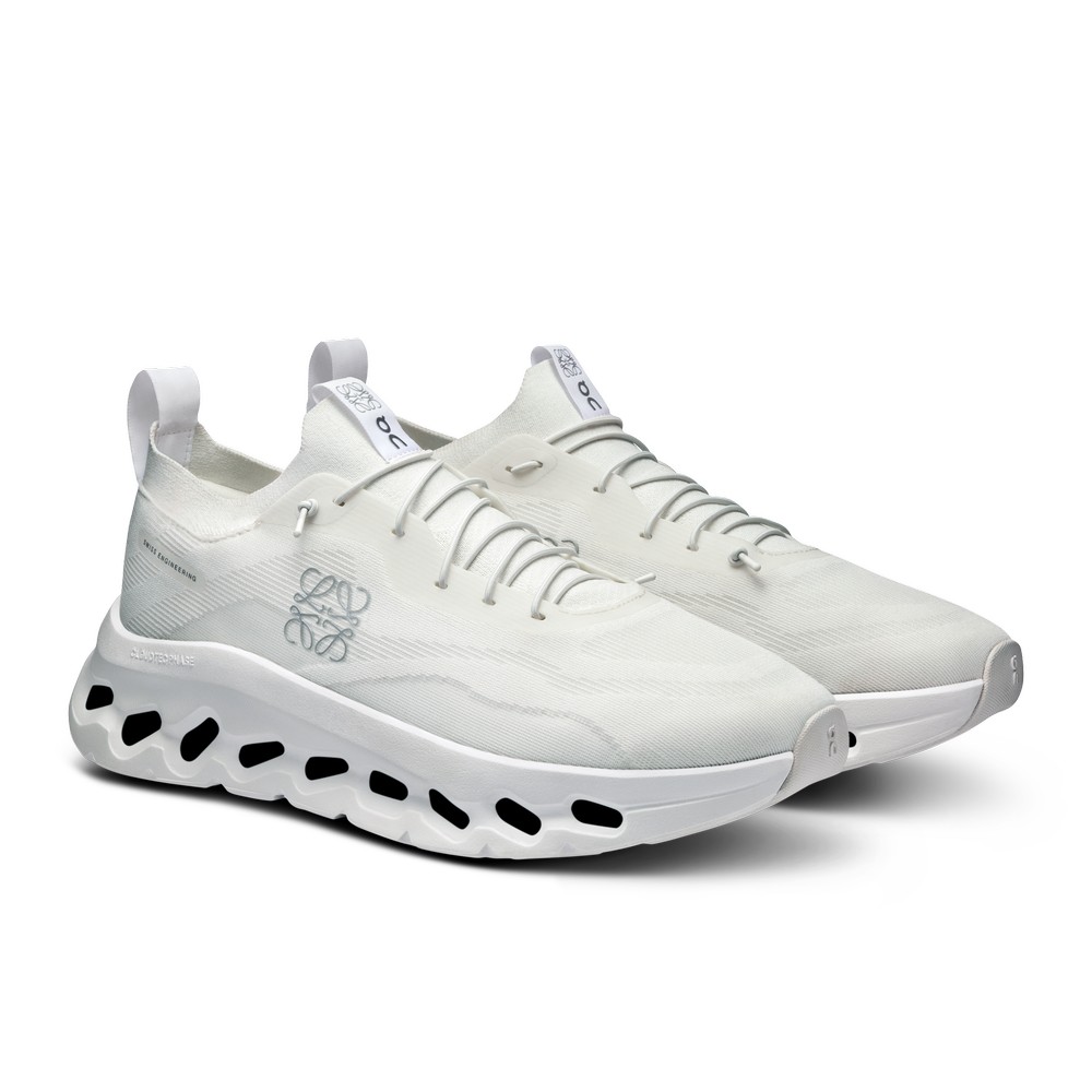 On |Men QC Cloudtilt LOEWE Lifestyle Shoes All White | DY91-V3NV