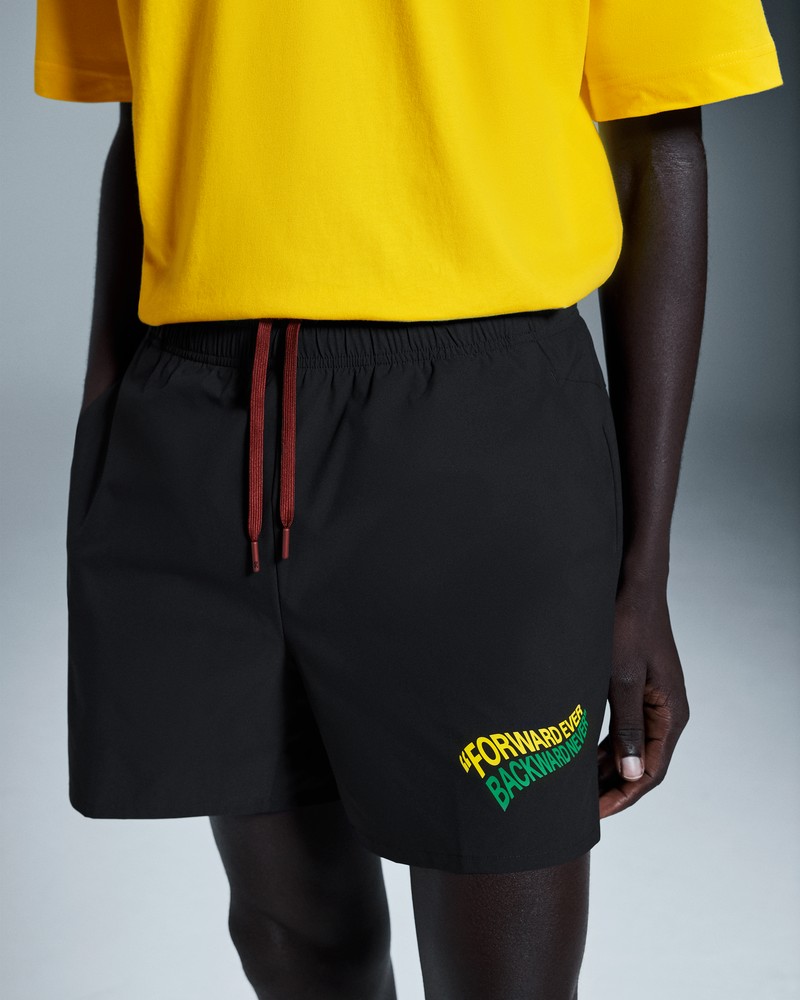 On |Men QC Core Shorts Walkgood Shorts Black | SE21-K2AK