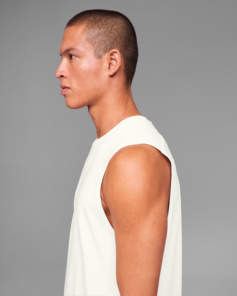 On |Men QC Focus Tank Tops and T-shirts White | KG47-A4OQ