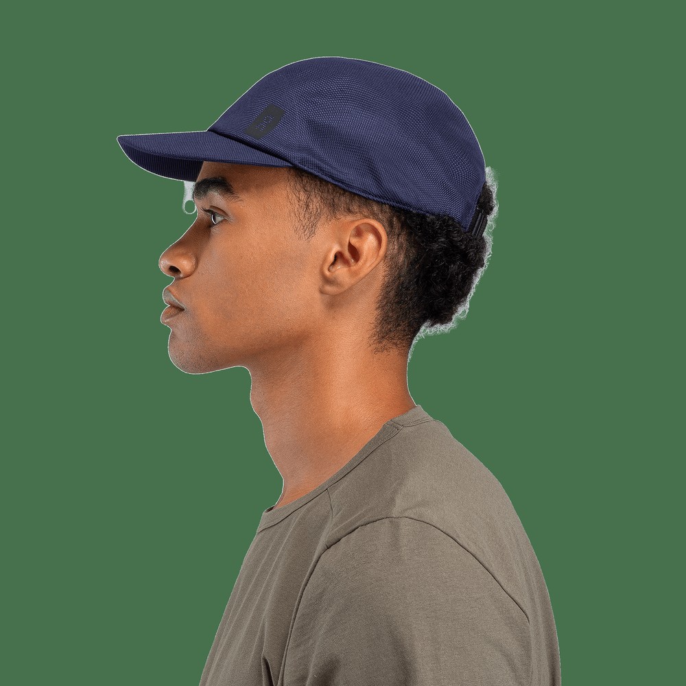 On |Men QC Moulded Cap Headwear Navy | GJ00-F5UT