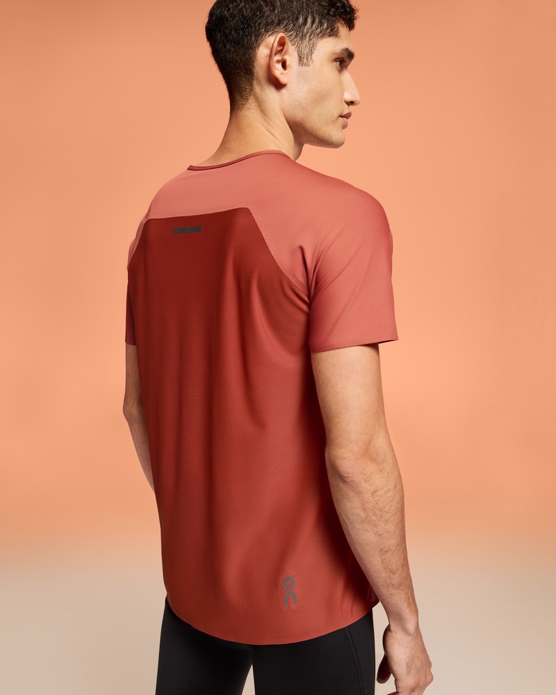 On |Men QC Performance-T Tops and T-shirts Auburn / Ruby | KB07-R8ZJ