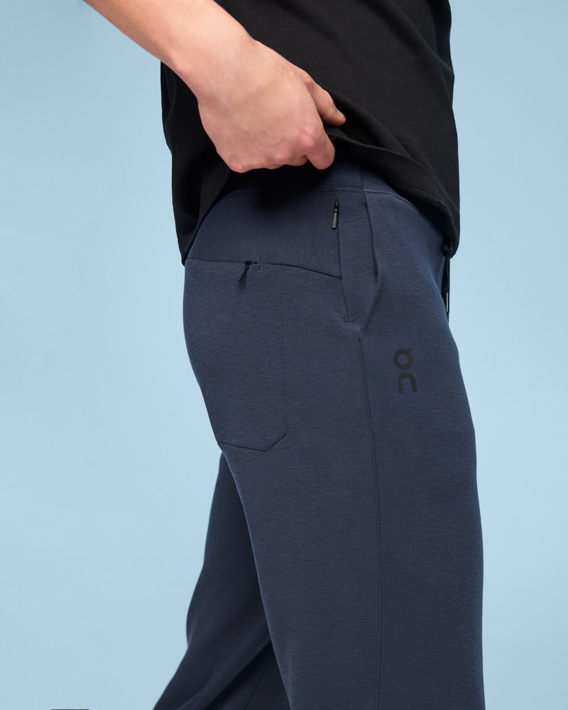 On |Men QC Sweat Pants Pants Navy | VP72-M5GI