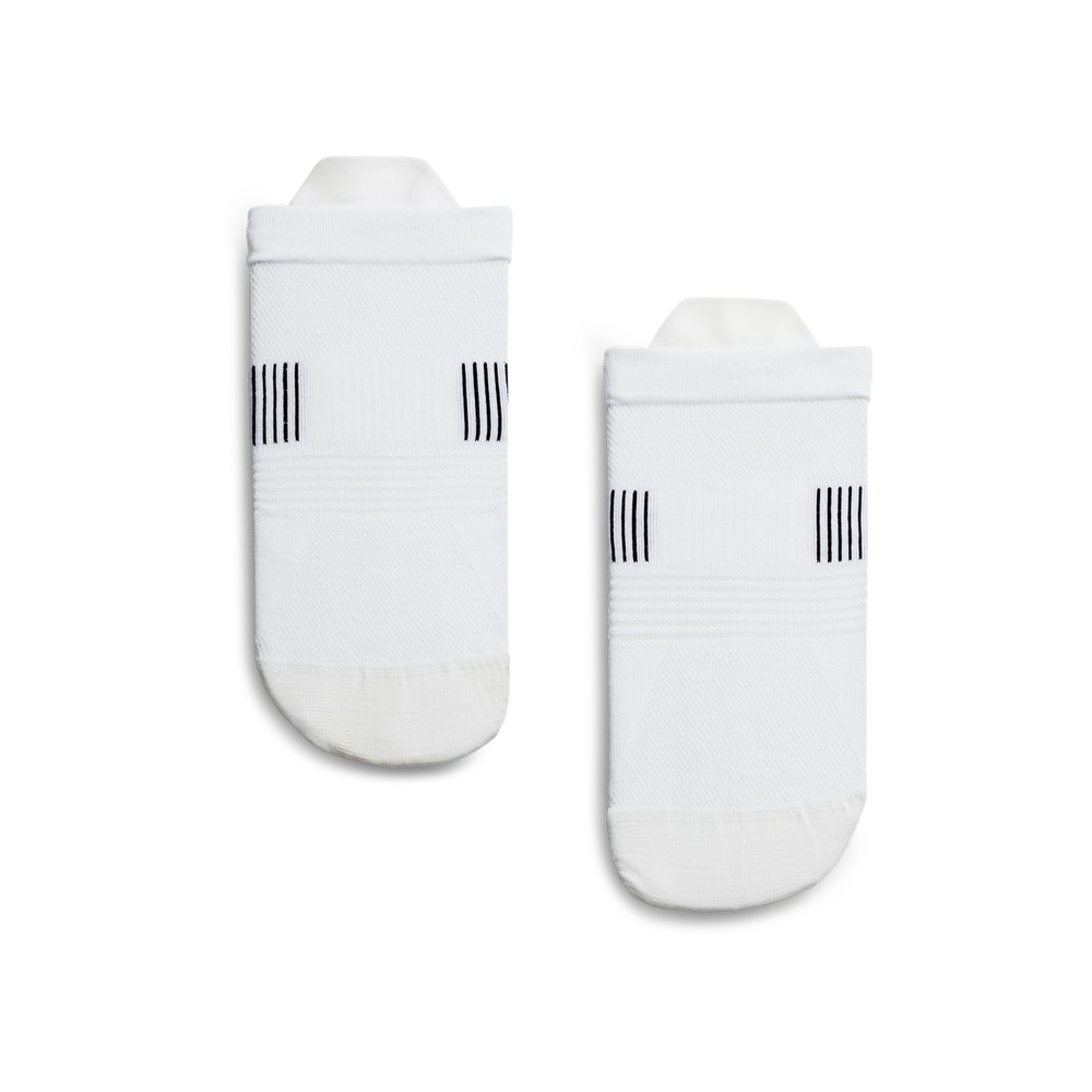 On |Men QC Ultralight Low Sock Socks White | Black | WL70-Z9WV