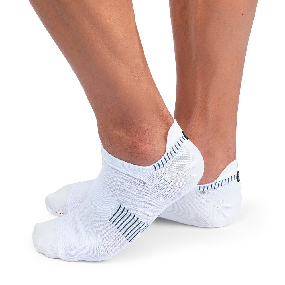 On |Men QC Ultralight Low Sock Socks White | Black | WL70-Z9WV