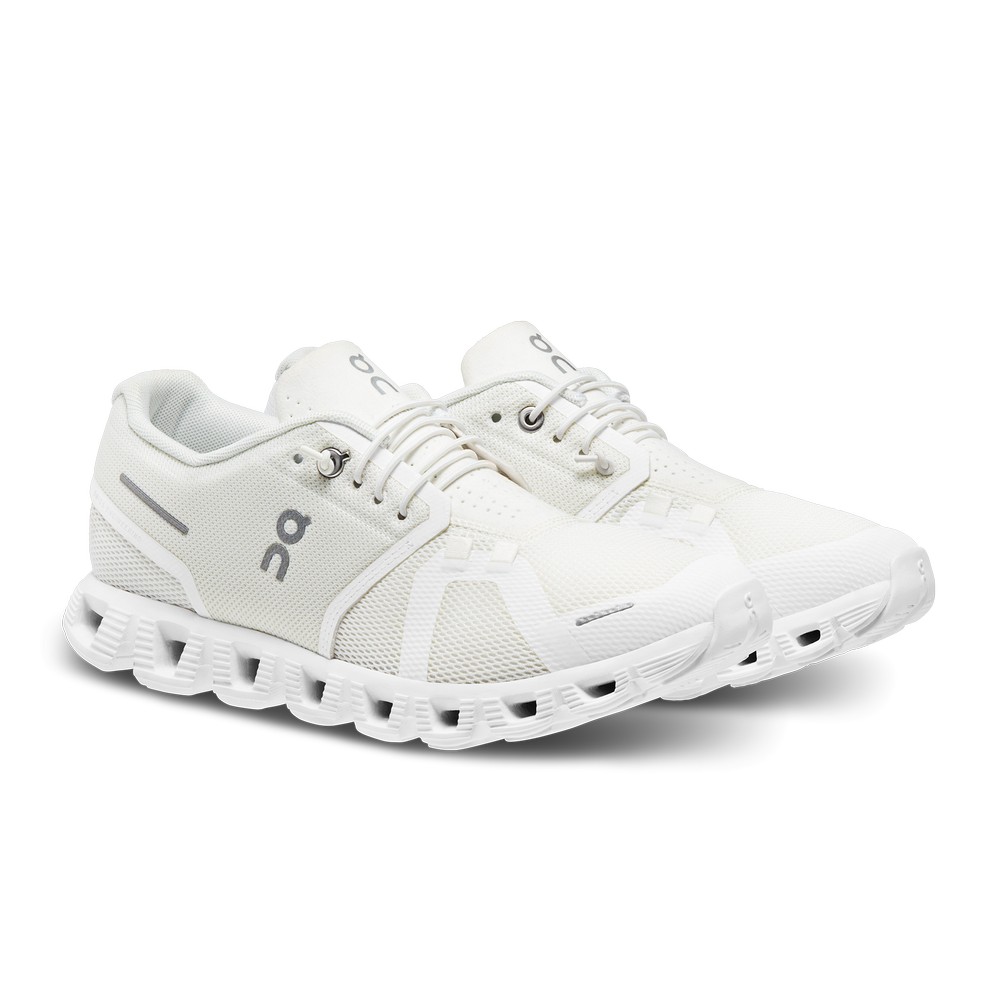 On |Women QC Cloud 5 Lifestyle Shoes Undyed-White / White | IO67-V8FA