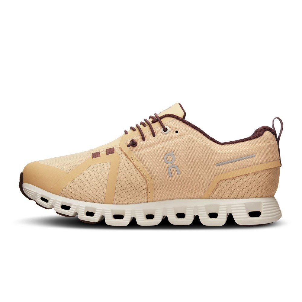 On |Women QC Cloud 5 Waterproof Lifestyle Shoes Savannah / Ivory | AJ89-J7SV