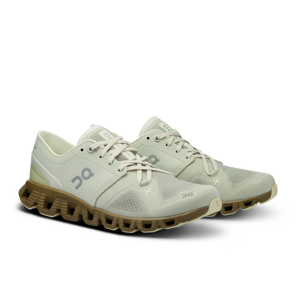 On |Women QC Cloud X 3 Training & GYM Shoes Aloe / Hunter | FL26-H2BY