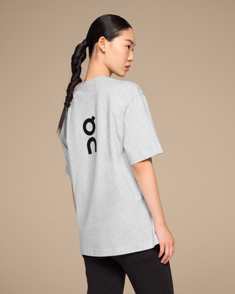 On |Women QC Club T Tops and T-shirts Crater | ZL94-F2UM